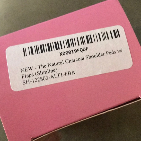 Shoulder pads - Picture 2 of 3